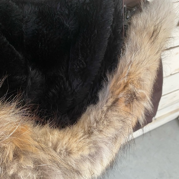 Canada goose winter Jacket - Picture 6 of 7